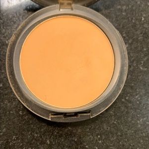 Mac studio fix foundation nc43